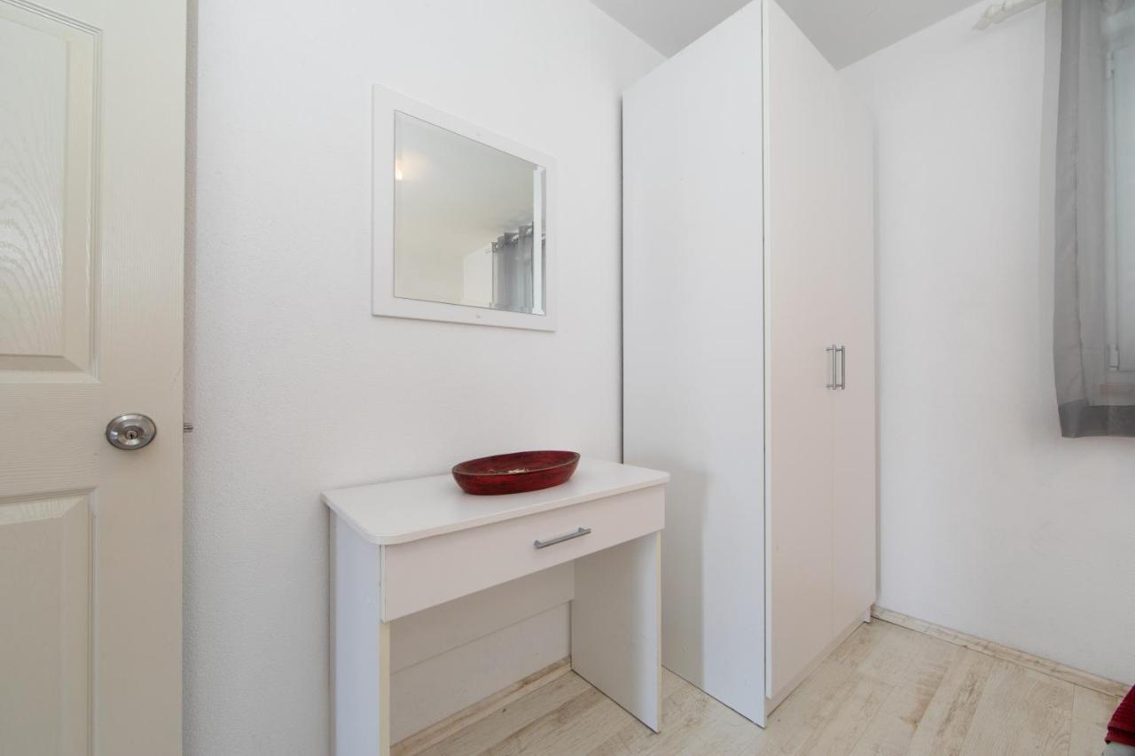 Apartmani Silva Tučepi Exterior foto